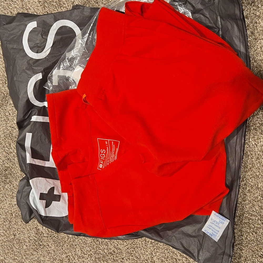 Figs Technical Collection Red Apparel